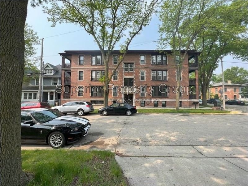 Charming1B/1B Apartment located in a Historical Building in Madison's Downtown Marquette Neighborhood property image