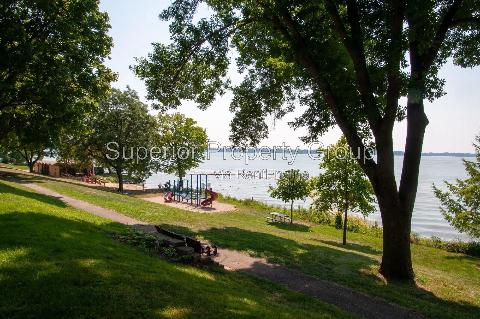 Charming1B/1B Apartment located in a Historical Building in Madison's Downtown Marquette Neighborhood property image