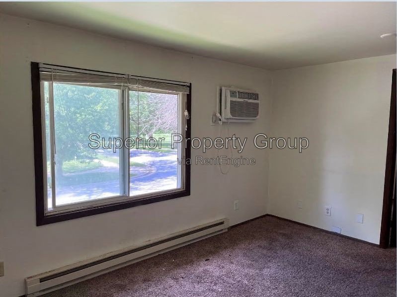 1B/1B available for November on Madison's north-east side! property image
