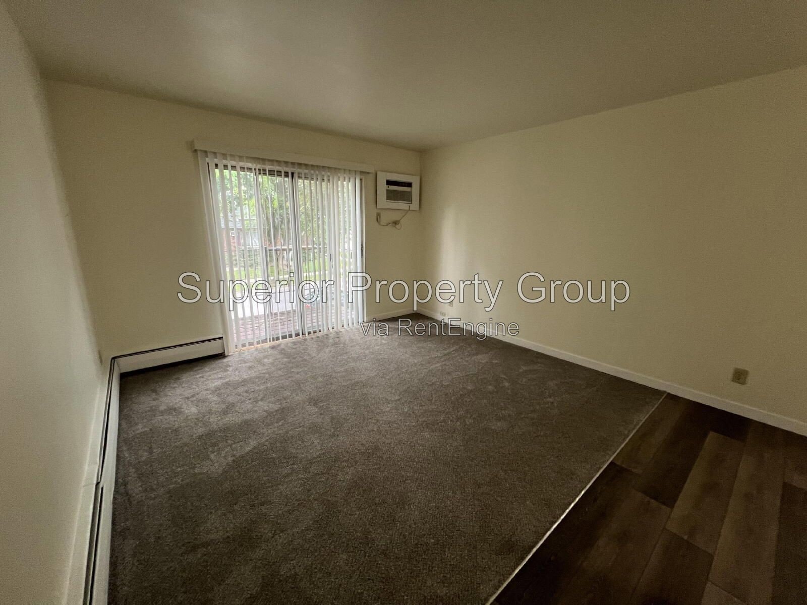Studio apartment on Madison's east side! property image