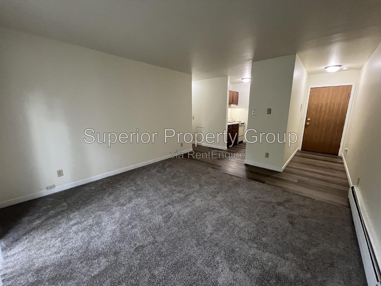 Studio apartment on Madison's east side! property image