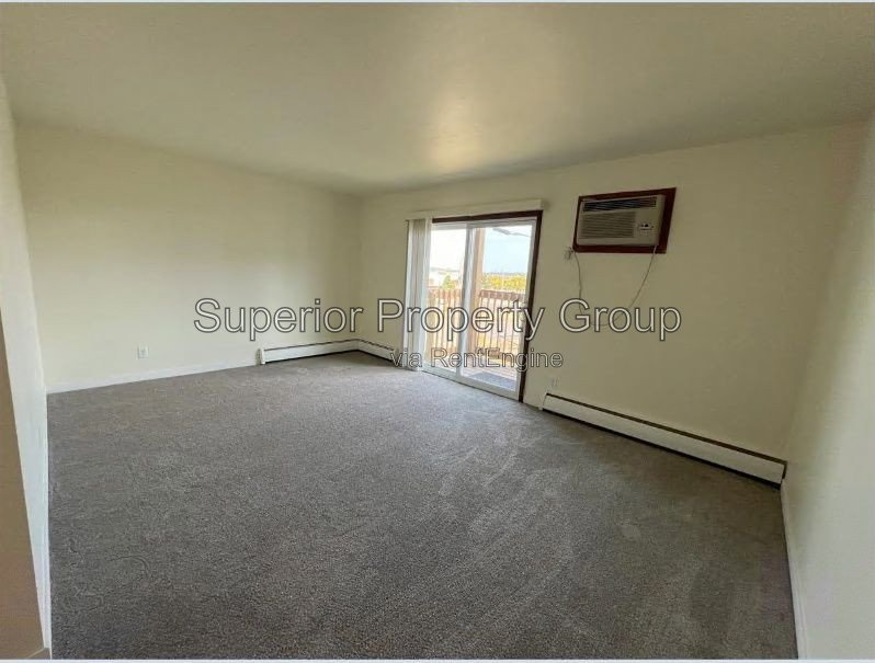 1B/1B apartment conveniently located right by the Independence and E. Washington bus stop! property image