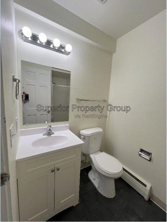 1B/1B apartment conveniently located right by the Independence and E. Washington bus stop! property image