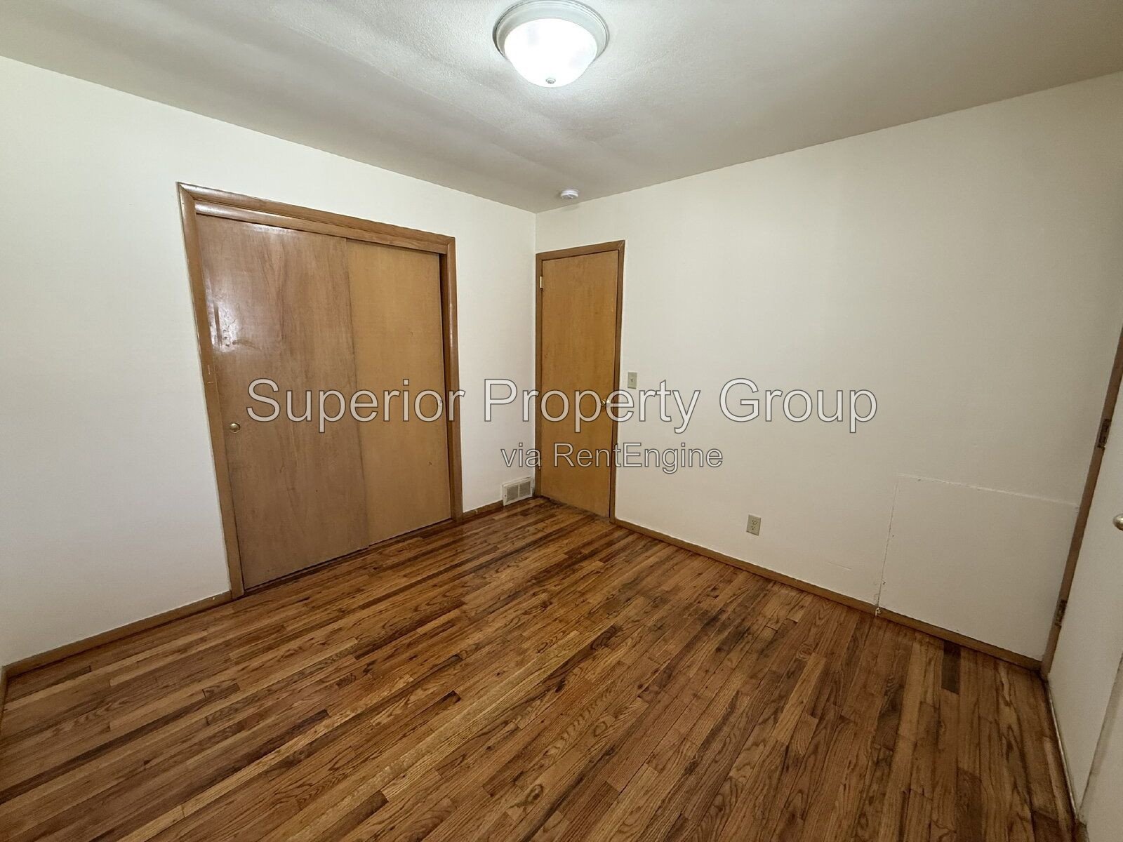 1717 Blossom Ln, Unit 4- Available for November! property image